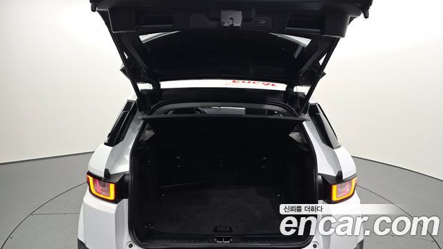 Land Rover Range Rover Evoque 2018 — photo 20