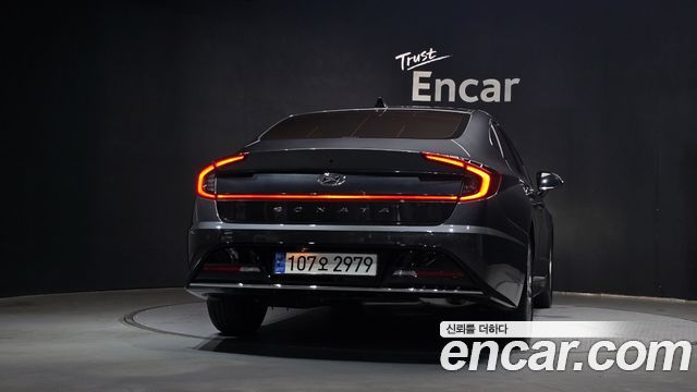 Hyundai Sonata 2022 — photo 4