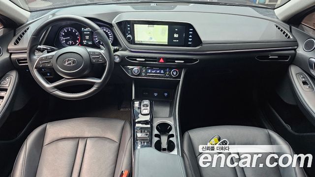 Hyundai Sonata 2022 — photo 10