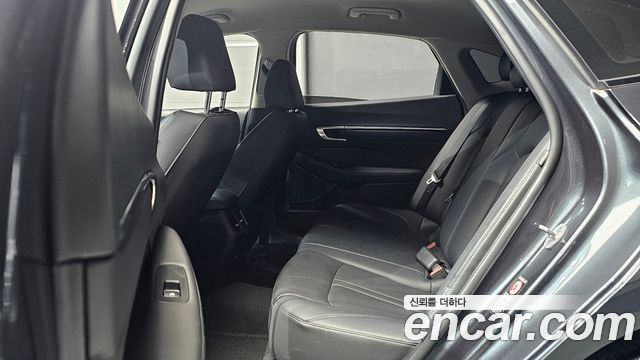 Hyundai Sonata 2022 — photo 18