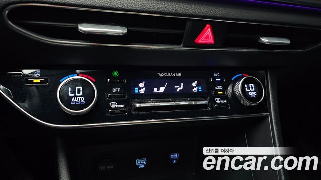 Hyundai Sonata 2022 — photo 24