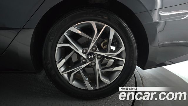 Hyundai Sonata 2022 — photo 7