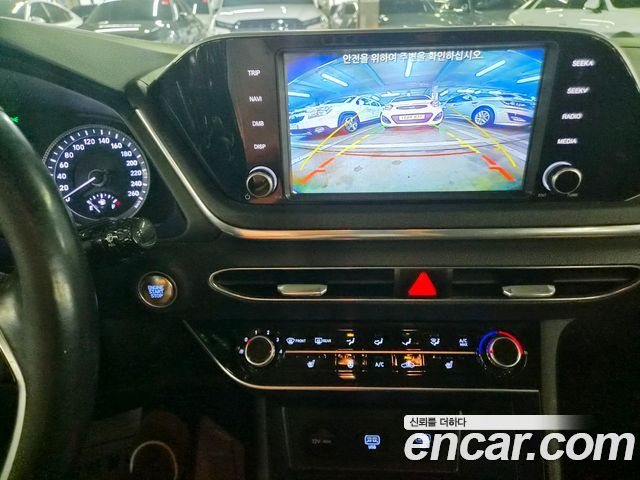 Hyundai Sonata 2021 — photo 10