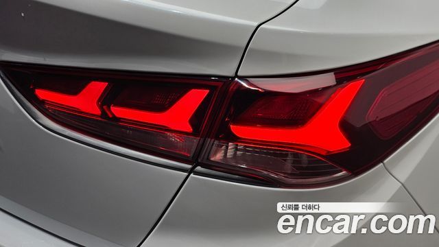 Hyundai Sonata 2018 — photo 9