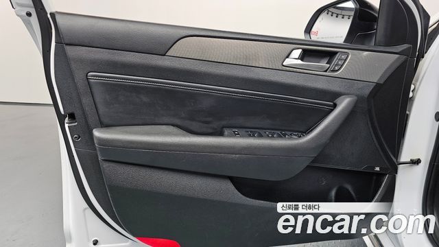 Hyundai Sonata 2018 — photo 14