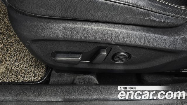 Hyundai Sonata 2018 — photo 31