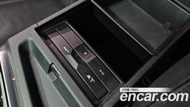 Hyundai Sonata 2018 — photo 33