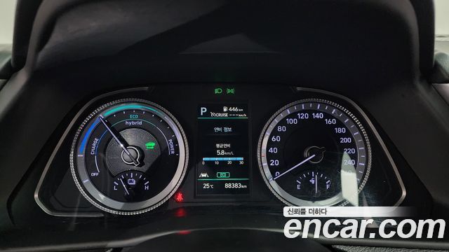 Hyundai Sonata 2022 — photo 11