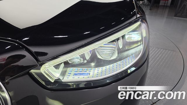 Mercedes-Benz S-Class 2021 — photo 8