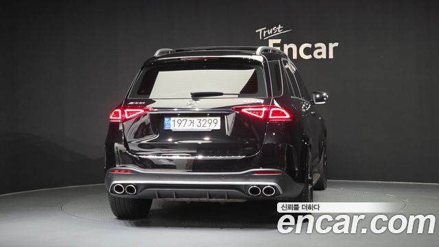 Mercedes-Benz GLE-Class 2022 — photo 4