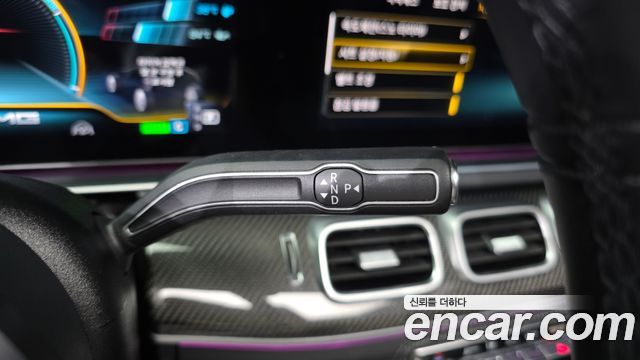 Mercedes-Benz GLE-Class 2022 — photo 12