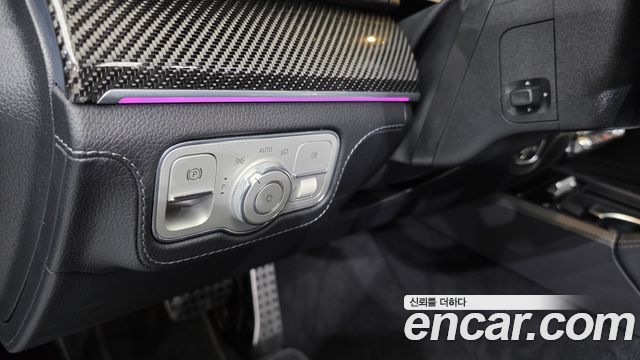 Mercedes-Benz GLE-Class 2022 — photo 20