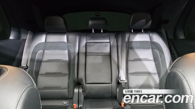 Mercedes-Benz GLE-Class 2022 — photo 36