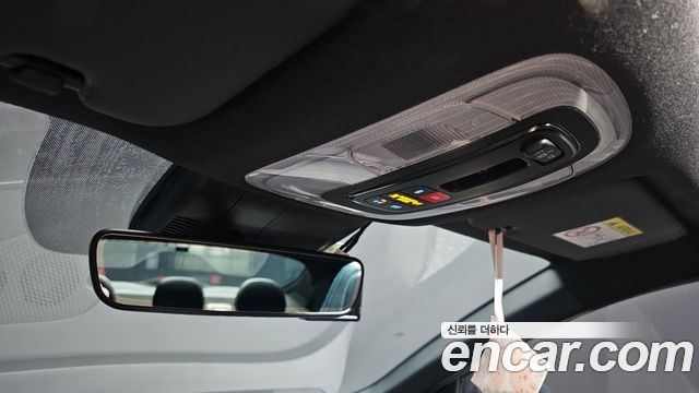Hyundai AVANTE 2023 — photo 17