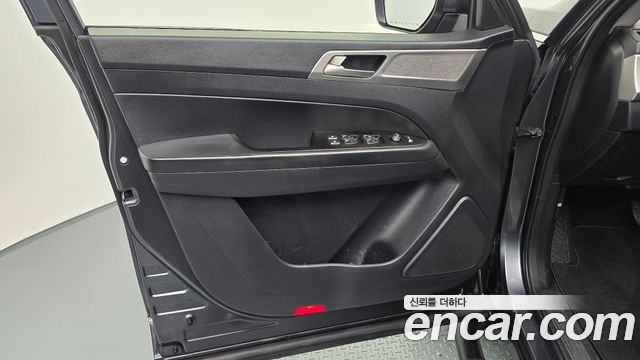 KG Mobility Rexton 2019 — photo 14