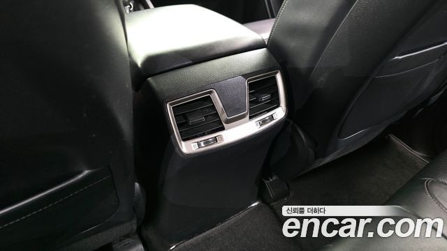 KG Mobility Rexton 2019 — photo 32