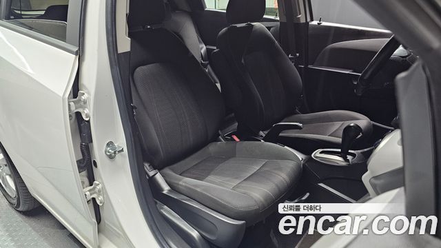 Chevrolet Korea Aveo 2016 — photo 11