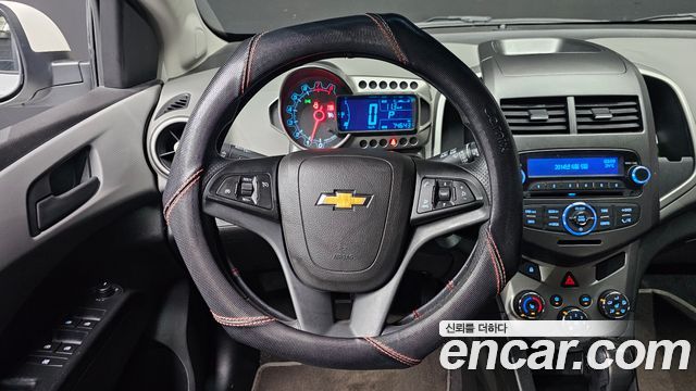 Chevrolet Korea Aveo 2016 — photo 14