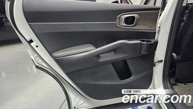 Kia Sorento 2021 — photo 15