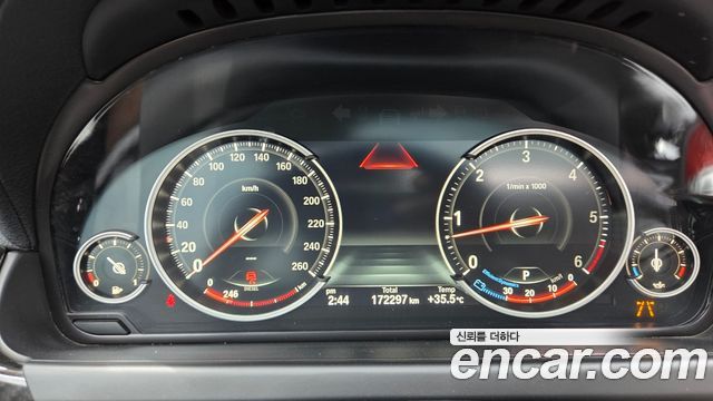 BMW 6-Series 2014 — photo 8