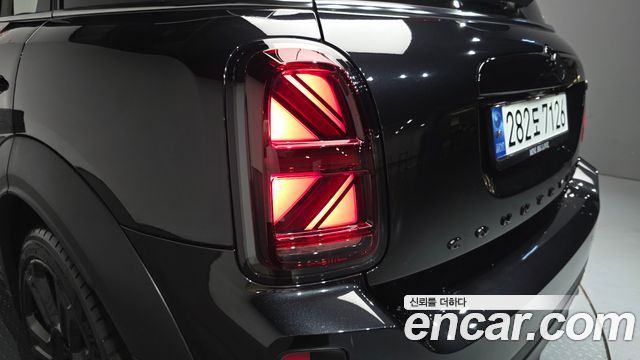 Mini Countryman 2023 — photo 9