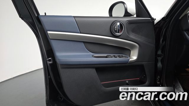 Mini Countryman 2023 — photo 14