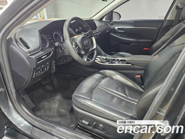 Hyundai Sonata 2021 — photo 8