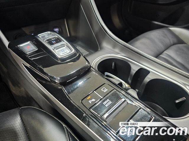 Hyundai Sonata 2021 — photo 12