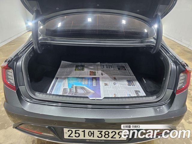 Hyundai Sonata 2021 — photo 19