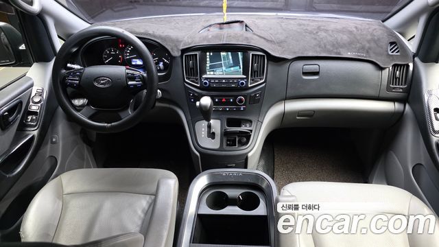 Hyundai Starex 2019 — photo 7