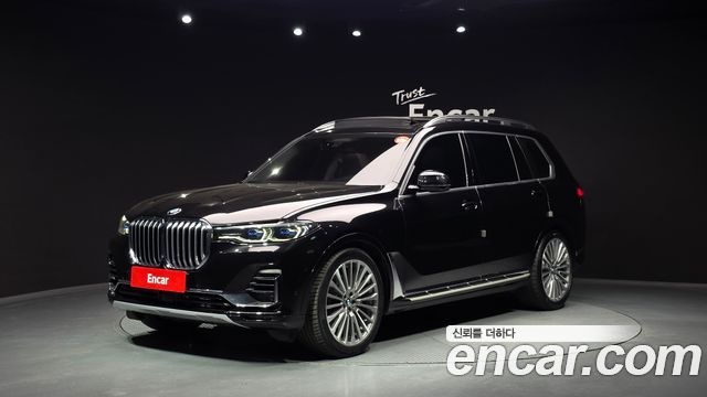BMW X7 2021 — photo 1