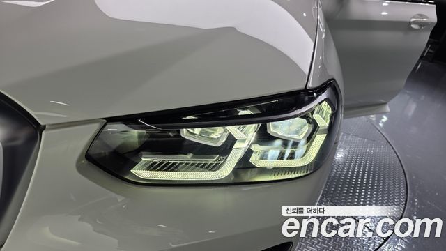 BMW X3 2022 — photo 8