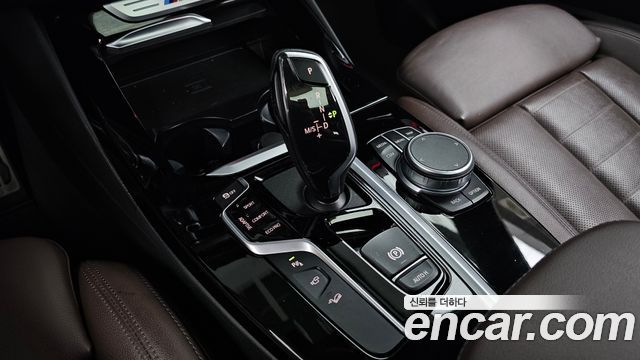 BMW X3 2021 — photo 12