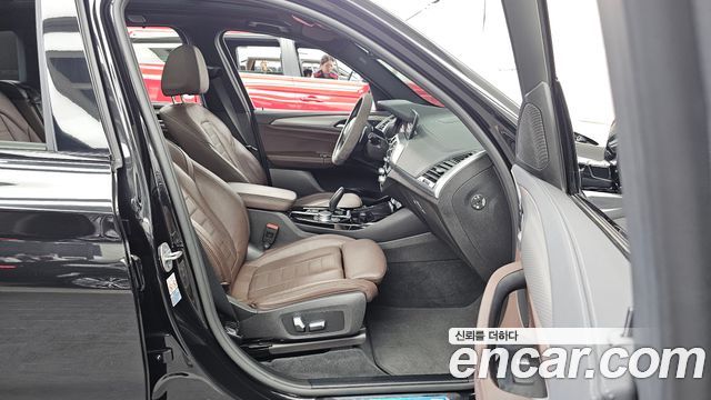 BMW X3 2021 — photo 17