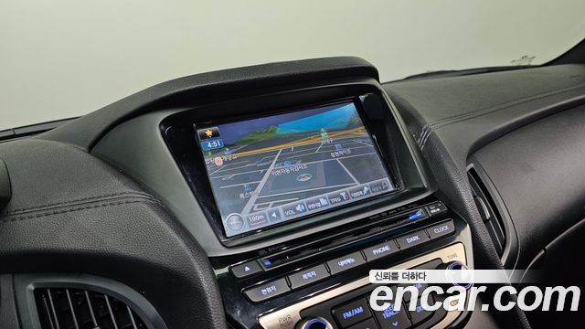 Hyundai Genesis 2013 — photo 12