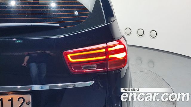 Kia Canival 2020 — photo 9