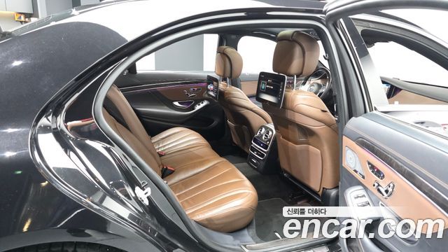 Mercedes-Benz S-Class 2018 — photo 12