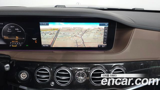 Mercedes-Benz S-Class 2018 — photo 14