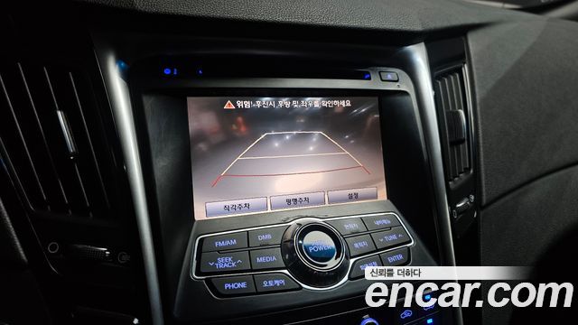 Hyundai Sonata 2010 — photo 15