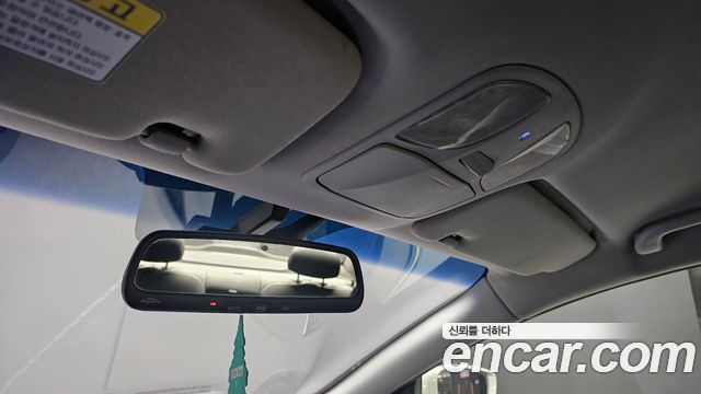 Hyundai Sonata 2010 — photo 18