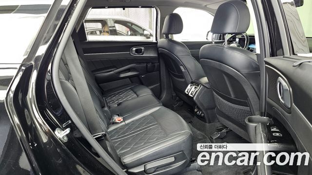 Kia Sorento 2022 — photo 18