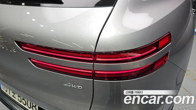 Genesis GV70 2021 — photo 9
