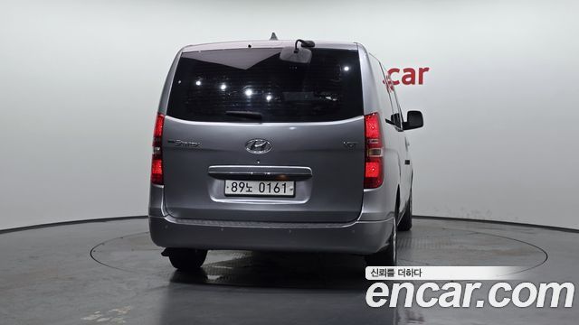 Hyundai Starex 2019 — photo 4