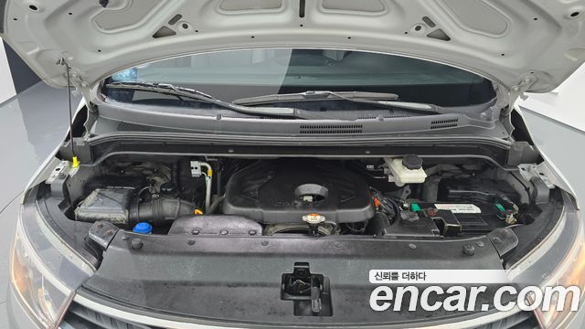 Hyundai Starex 2019 — photo 6