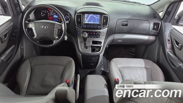 Hyundai Starex 2019 — photo 7