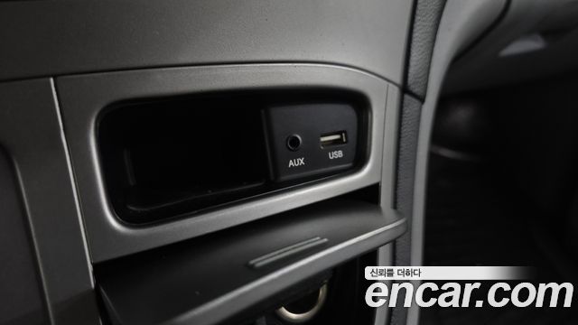 Hyundai Starex 2019 — photo 12