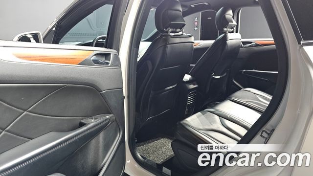 Lincoln MKC 2019 — photo 16