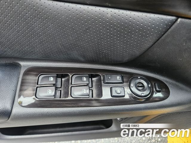 Kia LOTZE 2010 — photo 9