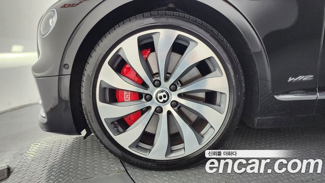 Bentley Flying Spur 2020 — photo 5