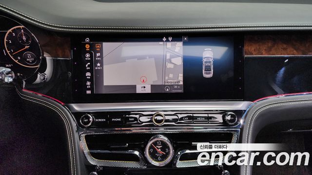 Bentley Flying Spur 2020 — photo 13